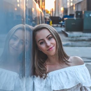 Meet your Posher, Sam